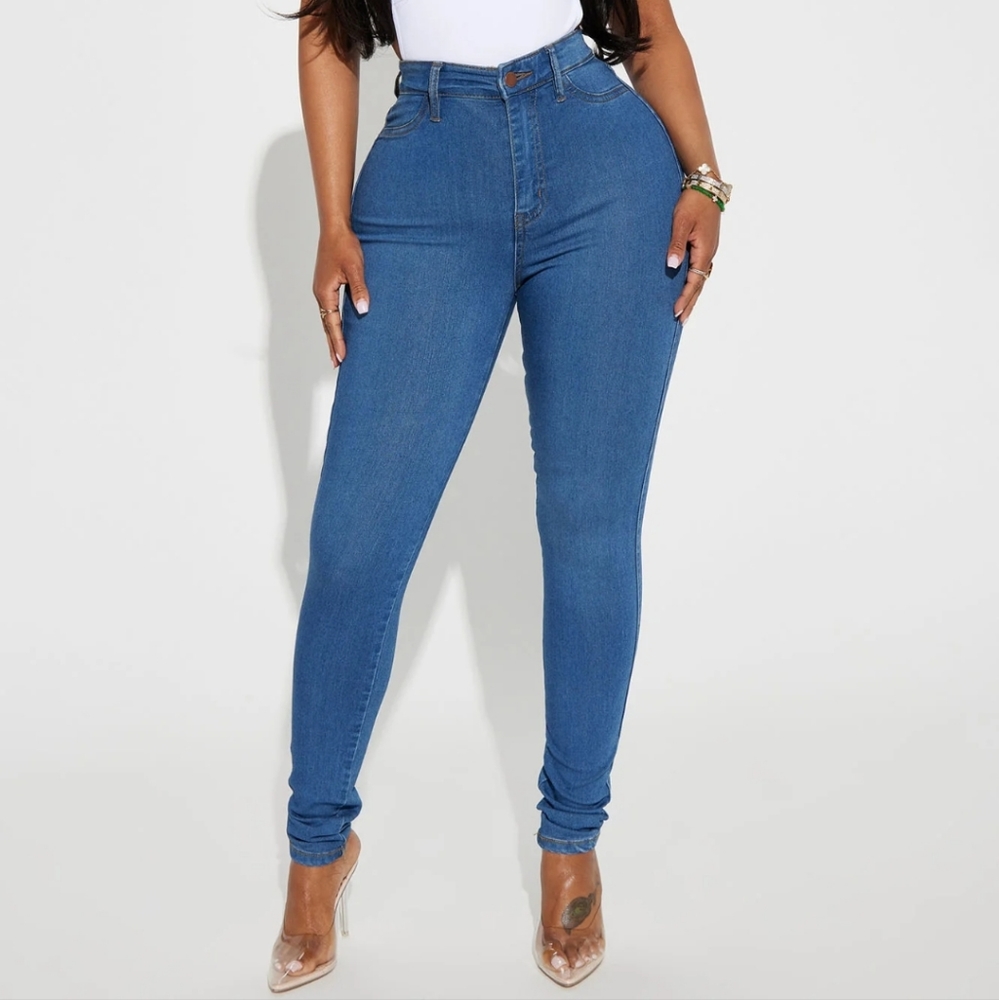 Fashion Nova Classic High Waist Skinny Stretchy Medium Blue Wash Jeans Size 1
